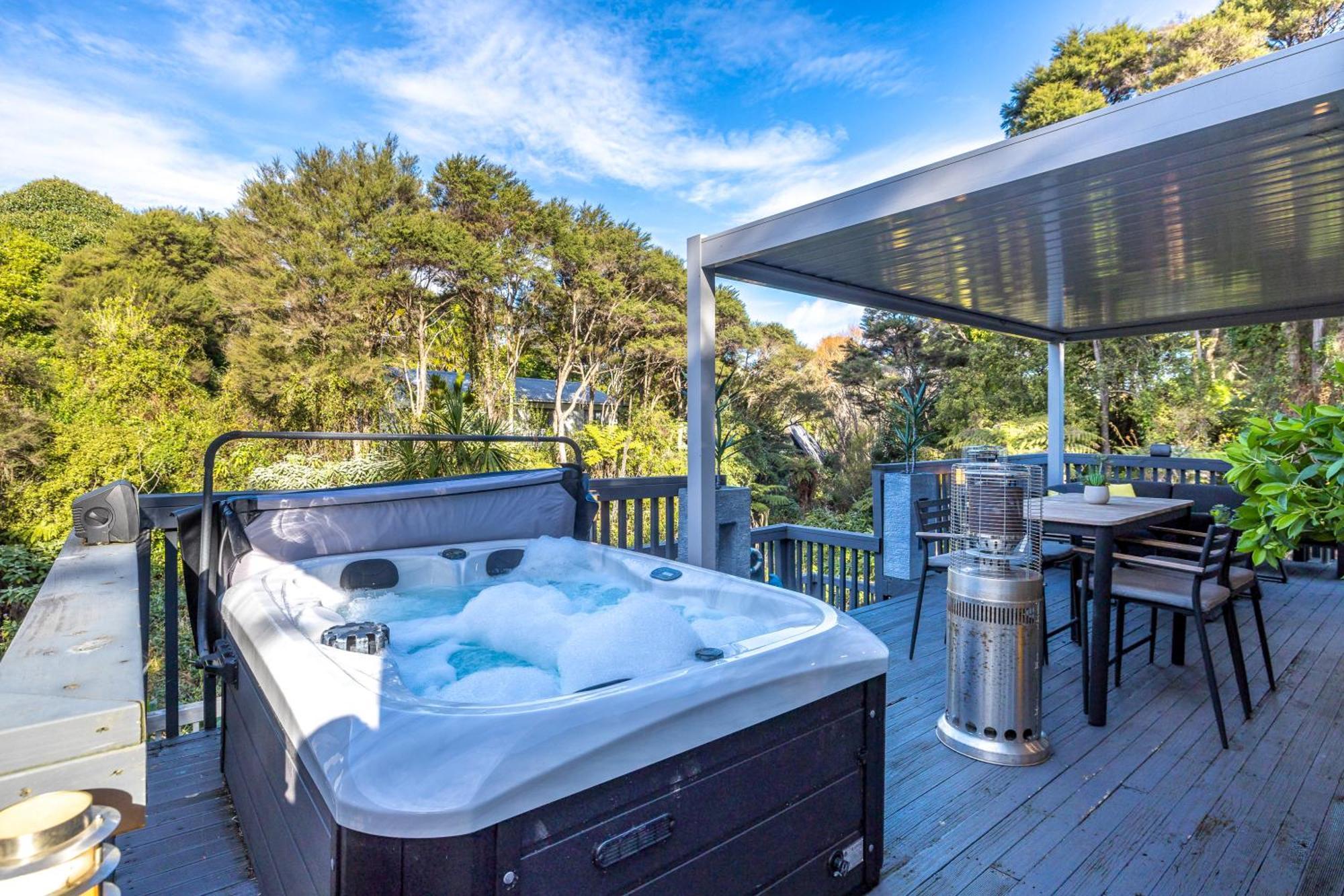 Island Sanctuary - Waiheke Holiday Home Ostend Exteriér fotografie